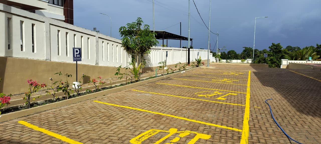 Parkir Mobil